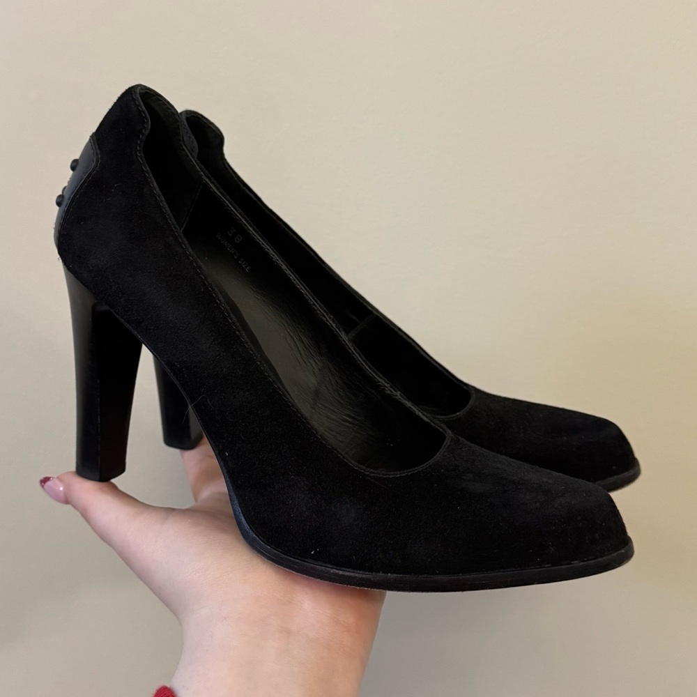 Tod’s women’s black slip on suede leather pump heels